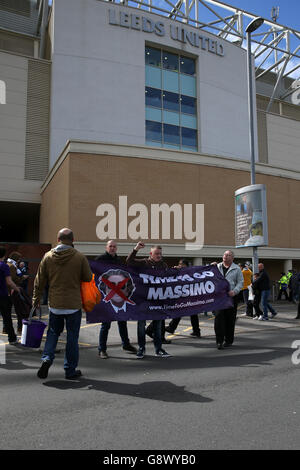 Leeds United v Lecture - Sky Bet Championship - Elland Road Banque D'Images