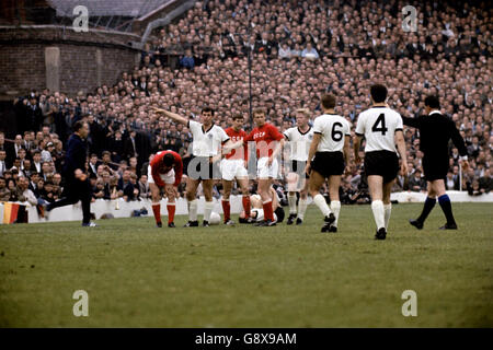 Football - Coupe du Monde Angleterre 1966 - Semi Final - l'Allemagne de l'Ouest v URSS - Goodison Park Banque D'Images