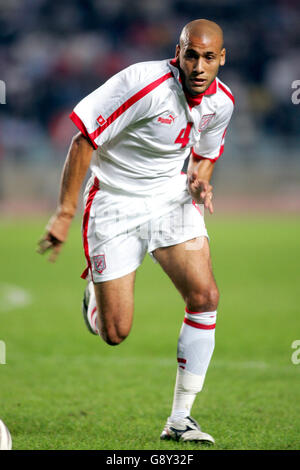 Football - coupe du monde de la FIFA 2006 qualificateur - zone africaine - Groupe 5 - Tunisie / Maroc - Stade du 7 novembre. Alaeddine Yahia, Tunisie Banque D'Images