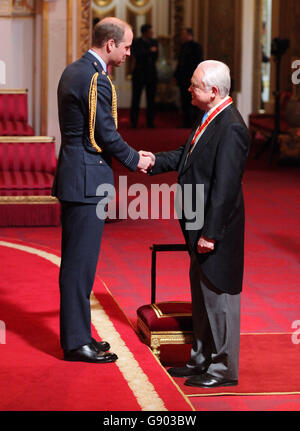 D'investiture au palais de Buckingham Banque D'Images