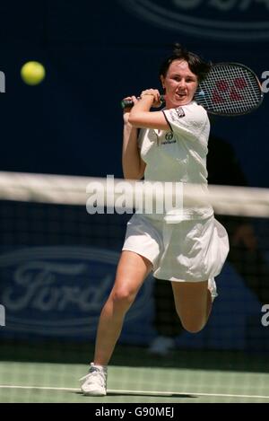 Martina Hingis remporte la finale des Womens contre Conchita Martinez Banque D'Images