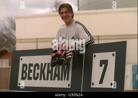 Soccer - David Beckham signe un contrat d'amorçage avec Adidas Banque D'Images