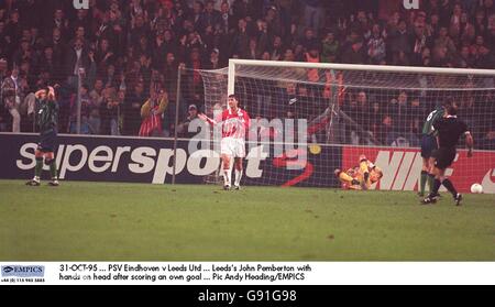 2ème tour de la Coupe de l'UEFA 2e jambe ... PSV Eindhoven v Leeds United Banque D'Images