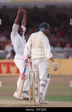 Cricket - Cinquième Cornhill Test Match - Angleterre v Antilles - Trent Bridge Banque D'Images