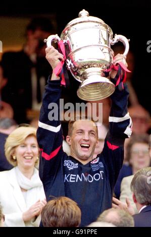 Rugby Union - la coupe amère Tetley - v Saracens guêpes Final Banque D'Images