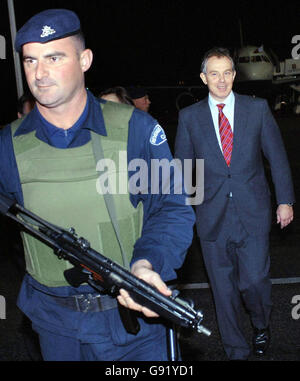 Le Premier ministre britannique Tony Blair arrive à Malte jeudi 24 novembre 2005 dans le cadre d'une sécurité renforcée pour la réunion des chefs de gouvernement du Commonwealth de cette année demain. Voir PA Story POLITICS Blair. APPUYEZ SUR ASSOCIATION photo. Le crédit photo devrait se lire comme suit : PA. Banque D'Images