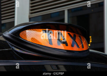 London taxi sign Banque D'Images