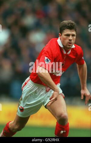 Soccer - FA Carling Premiership - Bolton Wanderers c. Barnsley. Arjan de Zeeuw, Barnsley Banque D'Images