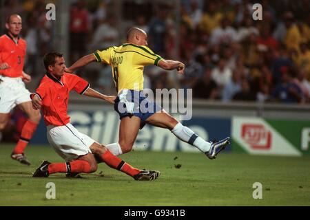 Football - Coupe du Monde France 98 - Semi Final - Brésil v Holland Banque D'Images