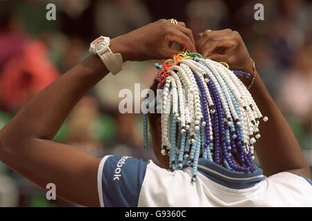 Tennis - Direct Line Insurance International Ladies Championships - Venus Williams v Natasha Zvereva Banque D'Images