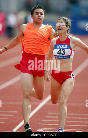 Coupe du monde paralympique - Manchester 2005 - le 100 m - Manchester Regional Arena Banque D'Images