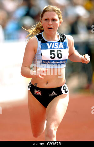 Coupe du monde paralympique - Manchester 2005 - 100 m pour hommes - Manchester Regional Arena. Hazel Robson, Grande-Bretagne Banque D'Images