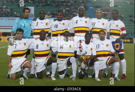 Football - Coupe d'Afrique des Nations 2006 - Groupe B - Cameroun v Angola - Stade de l'Académie Militaire Banque D'Images