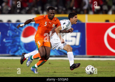 Football - Coupe d'Afrique des Nations 2006 - Groupe A - La Libye v Côte d'Ivoire - Stade International du Caire Banque D'Images