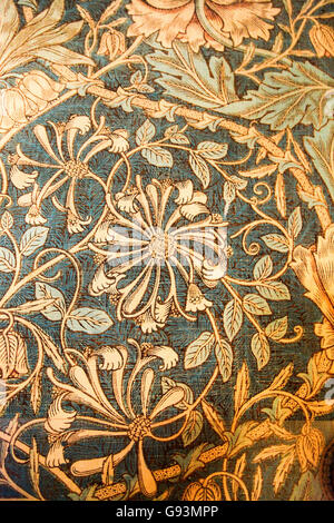 Les tentures murales en lin William Morris, appelées Honeysuckle dans le Honeysuckle Room Wightwick Manor Banque D'Images