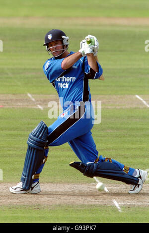 Cricket - Twenty20 Cup - Lancashire Lightning / Durham dynamos - Old Trafford. Nathan Astle, Durham dynamos Banque D'Images