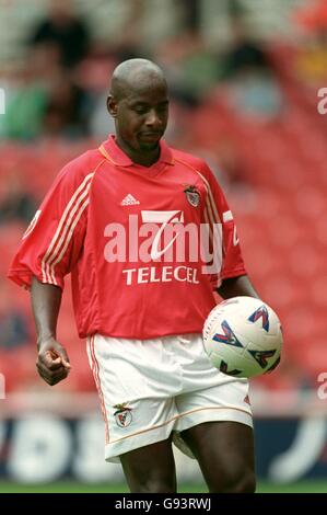 Sports Football - Coupe - JD Semi Final - Newcastle United v Benfica Banque D'Images