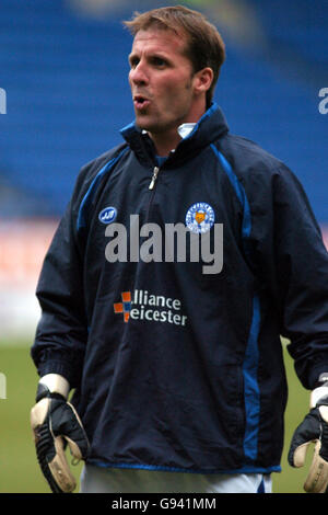 Football - Coca-Cola football League Championship - Leicester City / Wolverhampton Wanderers - Walkers Stadium. Mike Stowell, entraîneur de gardien de but de Leicester City Banque D'Images