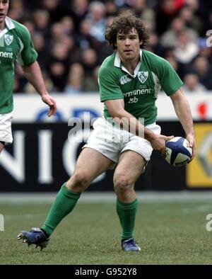 Rugby Union - RBS 6 Nations Championship 2006 - France / Irlande - Stade de France.Gordon d'Arcy d'Irlande pendant le match des RBS 6 Nations au Stade de France, Paris, samedi 11 2006 février.PA photo : David Davies. Banque D'Images