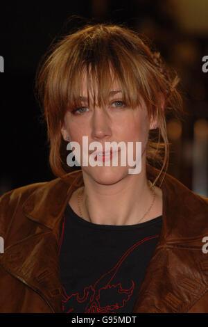 Beth Orton arrive pour les Brit Awards 2006, à Earls court, dans l'ouest de Londres, le mercredi 15 février 2006. Voir l'histoire de PA SHOWBIZ Bits. APPUYEZ SUR ASSOCIATION photo. Le crédit photo devrait se lire comme suit : Ian West/PA Banque D'Images