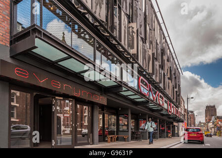 Liverpool. Régions nord-ouest de l'Angleterre. L'UE a financé redéveloppée Everyman Theatre dans Hope Street. Banque D'Images