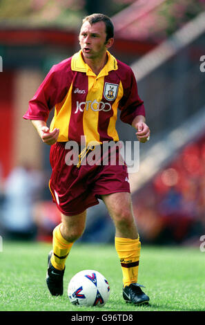 Football - amical - Bradford City / Barnsley. Lee Todd, Bradford City Banque D'Images