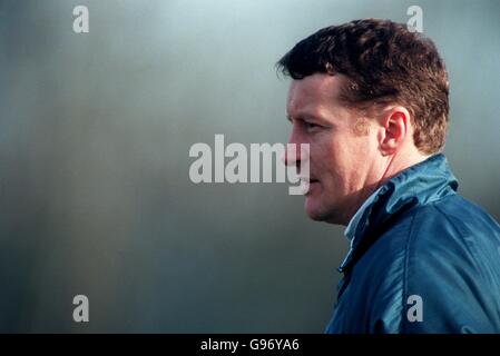 Soccer - FA Carling Premiership - Sheffield Wednesday Training. Danny Wilson, directeur de Sheffield Wednesday Banque D'Images