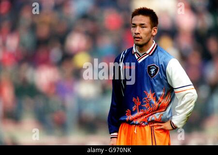 Football italien - série A - Vicenza / Pérouse. Hidetoshi Nakata, Pérouse Banque D'Images