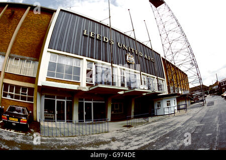 Football - Leeds United.L'entrée principale d'Elland Road, domicile de Leeds United Banque D'Images