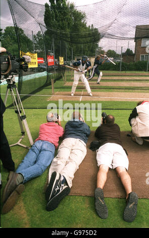 Cricket - Angleterre v Nouvelle-zélande - Test 1ère session pratique net, Edgbaston Banque D'Images