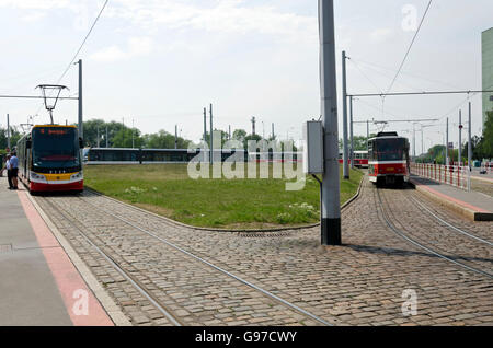 Terminus de tram à l'ouest de Prague (Praha) en République tchèque. Banque D'Images