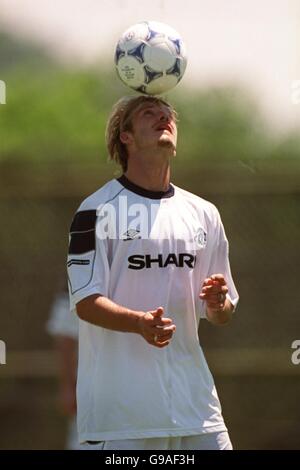 Football - Championnat du monde du Club de la FIFA - Manchester United Training. David Beckham de Manchester United pendant l'entraînement Banque D'Images