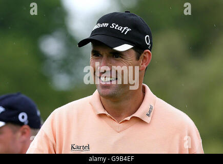 L'Ireland Padraig Harrington pendant la deuxième journée du Nissan Irish Open à Carton House, Co. Kildare, Irlande. Banque D'Images