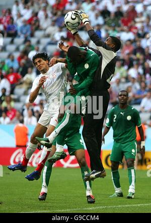 Football - Coupe du Monde de la FIFA 2006 - Groupe H - Tunisie / Arabie saoudite - Allianz Arena Banque D'Images