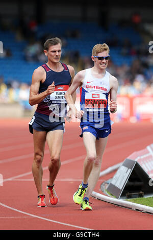 Oiseau-Dane SMITH, Tom BOSWORTH, Men's 5000m à pied, 2016, Birmingham Championnats britannique Alexander Stadium UK. Banque D'Images