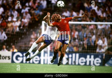 Football - Coupe du Monde Espagne 82 - Groupe B - Angleterre / Espagne Banque D'Images