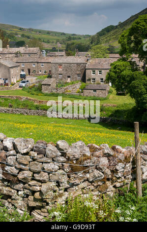 Hameau de Thwaite au sommet de Swaledale dans le Yorkshire Dales National Park, Royaume-Uni. Banque D'Images