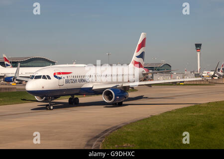 British Airways Airbus A320 à l'aéroport London Heathrow Banque D'Images