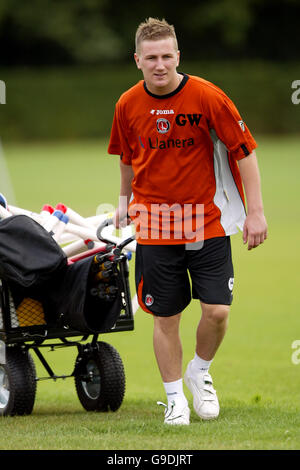 Soccer - FA Barclays Premiership - Charlton Athletic Training - Sparrows Lane. Charlton Athletic kit homme Gavin Webster Banque D'Images