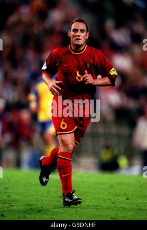 Football - Euro 2000 - Groupe B - Belgique / Suède. Yves Vanderhaeghe, Belgique Banque D'Images