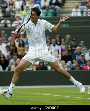 Tennis - Wimbledon 2006 - Simple messieurs - Premier tour - Tim Henman v Robin Soderling - All England Club Banque D'Images