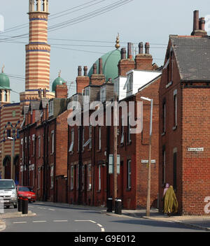 Les rues du quartier de Hyde Park à Leeds, dans le West Yorkshire, où l'enquête de police s'est concentrée à la suite des attentats à la bombe de Londres du 7 juillet 2005. Banque D'Images