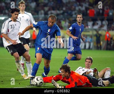 Football - Coupe du Monde 2006 Allemagne - Semi Final - Allemagne/Italie - Signal Iduna Park Banque D'Images