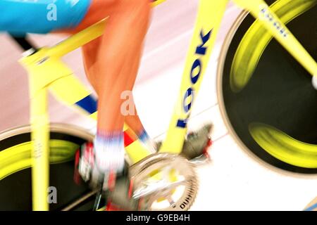 Sydney Jeux Olympiques de 2000 - Cyclisme - épreuve de temps de 1 km pour hommes - finale. Alimentation de la pédale Banque D'Images