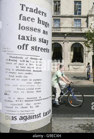 Une réception ouverte 24h grève nationale prévue par les chauffeurs de taxi en Irlande Banque D'Images