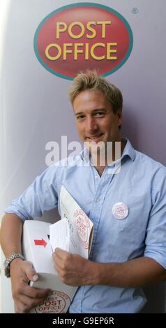 Ben Fogle lance le bureau de poste 2006 Meilleur système de récompenses Banque D'Images