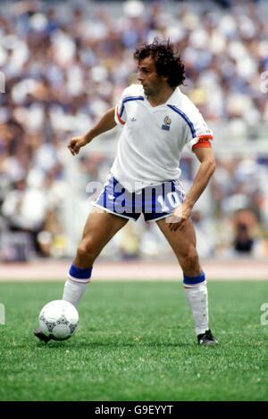 Football - coupe du monde Mexique 86 - deuxième tour - France / Italie. Michel Platini, France Banque D'Images