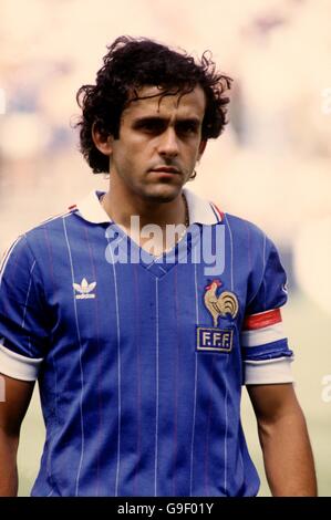 Revue Onze Spécial Mundial 82 – 1er Tour France Platini Maradona – TBE