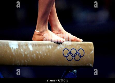 Sydney Jeux Olympiques de 2000 - gymnastique - événement de l'équipe féminine.Un concurrent sur la poutre Banque D'Images