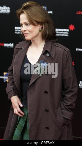 Sigourney Weaver arrive au Cinema World d'Édimbourg pour promouvoir son nouveau « gâteau au vent », qui est présenté en première au Festival international d'Édimbourg. Banque D'Images